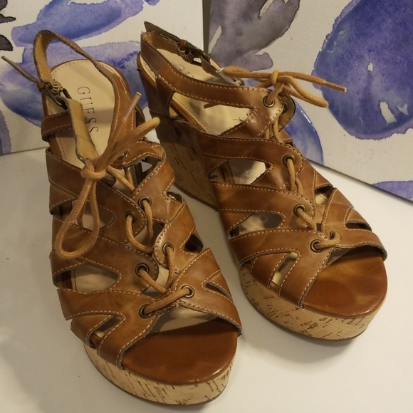 🌻3/$20🌻Guess wedges🌻 - Picture 1 of 6